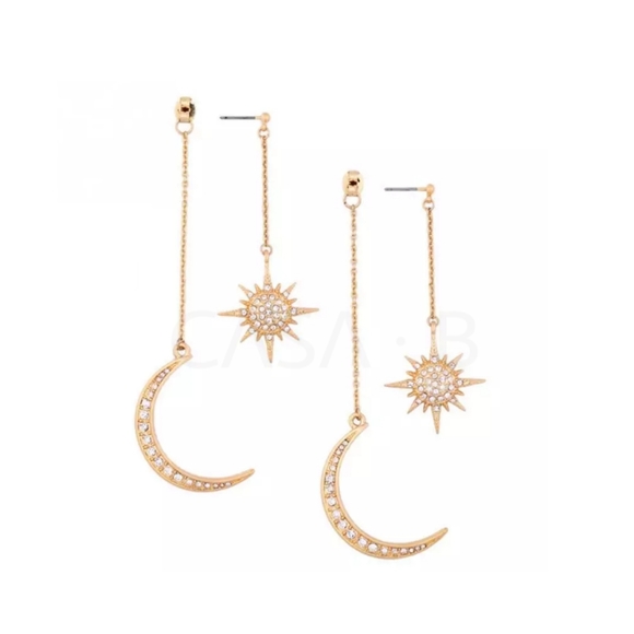 SOLD OUT💔CASA B | Stellar Drop Earrings - Picture 4 of 6